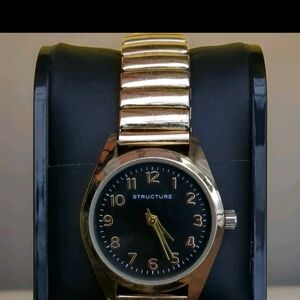 Structure Gold and Black Watch